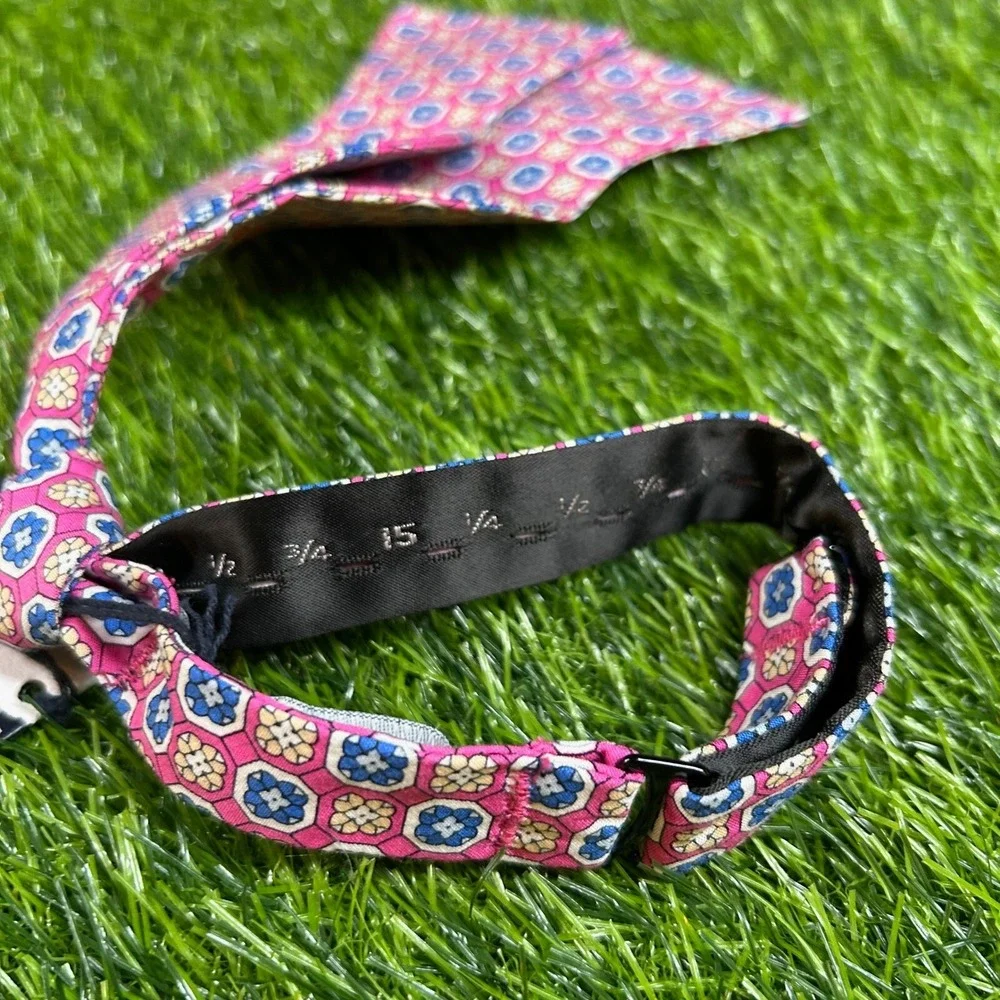 Cremieux Geometric Bow Tie Mens One Size Pink Cotton Self Tie Adjustable New